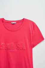 Cargar imagen en el visor de la galería, CAMISETA CON BRANDING FUCSIA SALSA