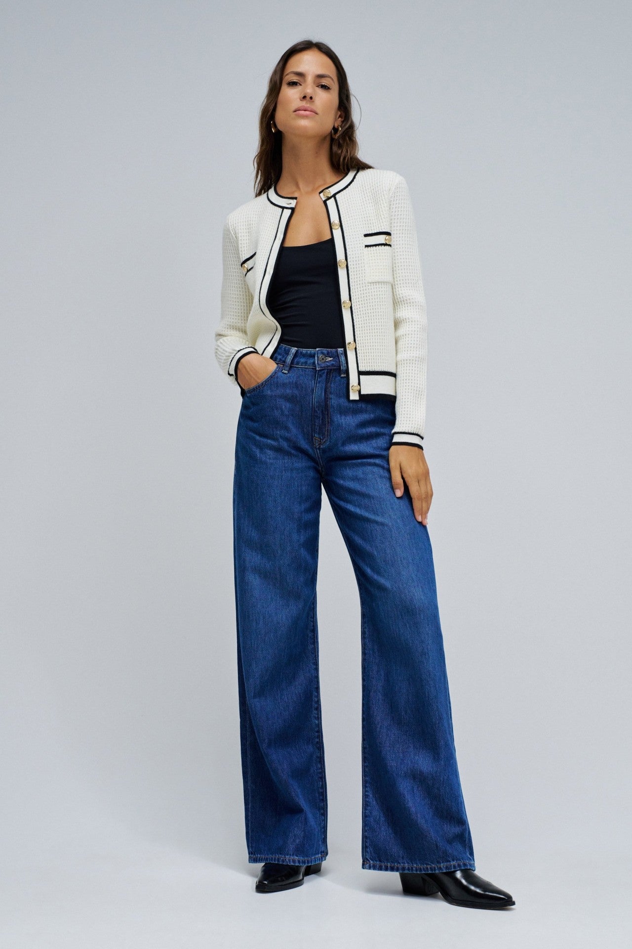 CARDIGAN BOTONES SALSA