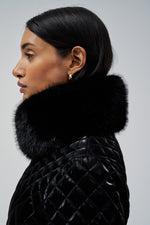 Cargar imagen en el visor de la galería, ABRIGO VELVET SALSA
