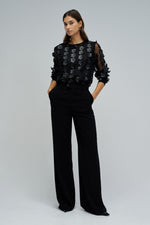 Cargar imagen en el visor de la galería, CAMISETA FLORES SALSA
