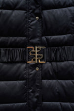 Cargar imagen en el visor de la galería, ABRIGO LARGO ACOLCHADO SALSA
