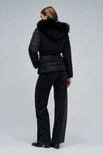 Cargar imagen en el visor de la galería, ABRIGO JACKIE SALSA
