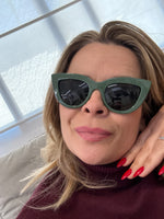 Cargar imagen en el visor de la galería, Gafas Verde Gris

