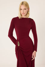 Cargar imagen en el visor de la galería, Vestido drapeado con detalle de hebilla – Elegante que realza la silueta
