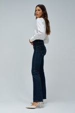 Cargar imagen en el visor de la galería, PANTALON BOOTCUT SALSA
