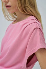Cargar imagen en el visor de la galería, CAMISETA ROSA SALSA
