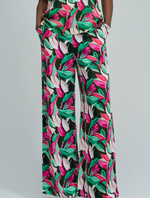 Cargar imagen en el visor de la galería, PANTALONES REGULAR FIT CON PATRÓN FLORAL
