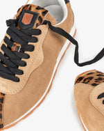 Cargar imagen en el visor de la galería, ZAPATILLA KIRA PONY POPA
