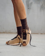 Cargar imagen en el visor de la galería, ZAPATILLA KIRA PONY POPA
