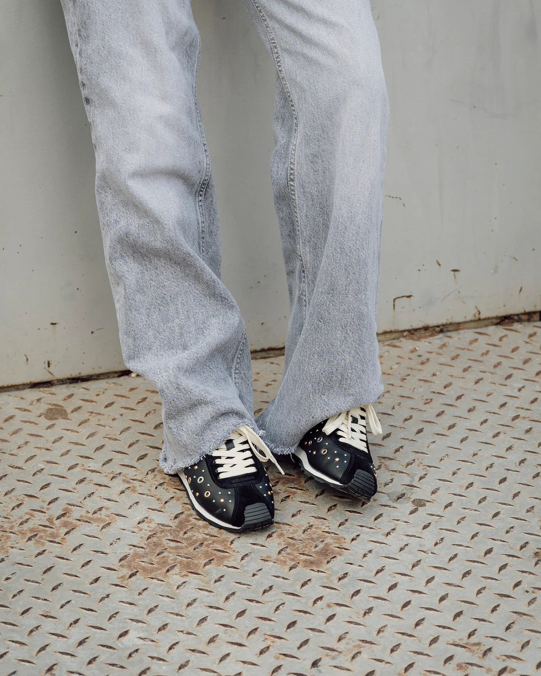 ZAPATILLAS INARA NEGRAS POPA