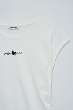 Cargar imagen en el visor de la galería, CAMISETA CON FRUNCE BLANCA SALSA
