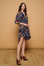 Cargar imagen en el visor de la galería, YEBISAH DRESS MINUETO
