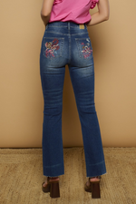 Cargar imagen en el visor de la galería, Medusa Jeans
