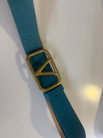 Cargar imagen en el visor de la galería, CINTURON INSPIRADO EN VALENTINO
