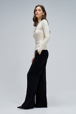 Cargar imagen en el visor de la galería, JERSEY CUELLO SALSA
