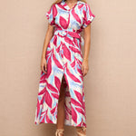 Cargar imagen en el visor de la galería, Vestido camisero largo fucsia estampado con cinturón
