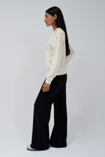 Cargar imagen en el visor de la galería, JERSEY LOGO SALSA BLANCO
