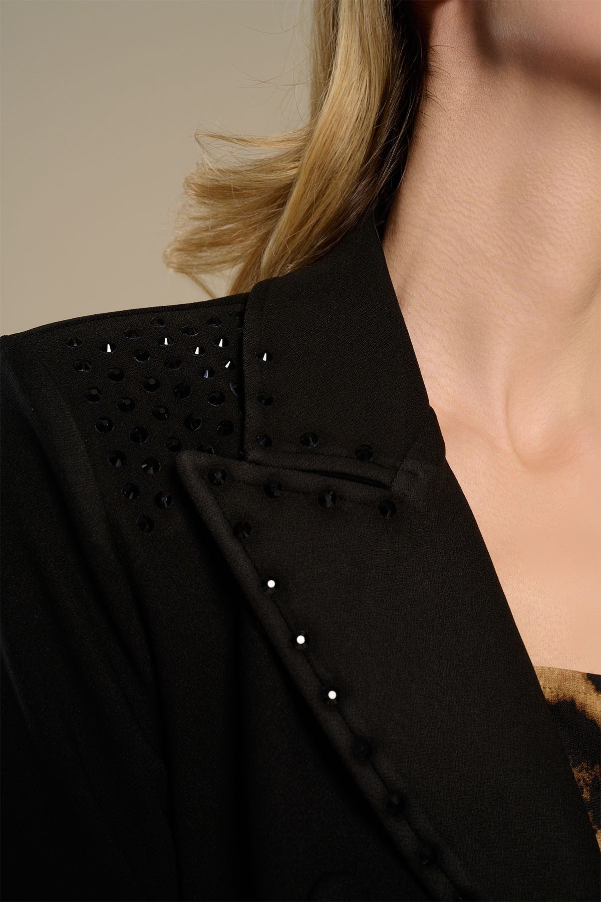 CHAQUETA VALERIA MINUETO