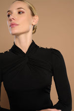 Cargar imagen en el visor de la galería, TOP ILENA BLACK MINUETO
