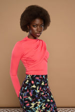 Cargar imagen en el visor de la galería, TOP DIVA RED MINUETO
