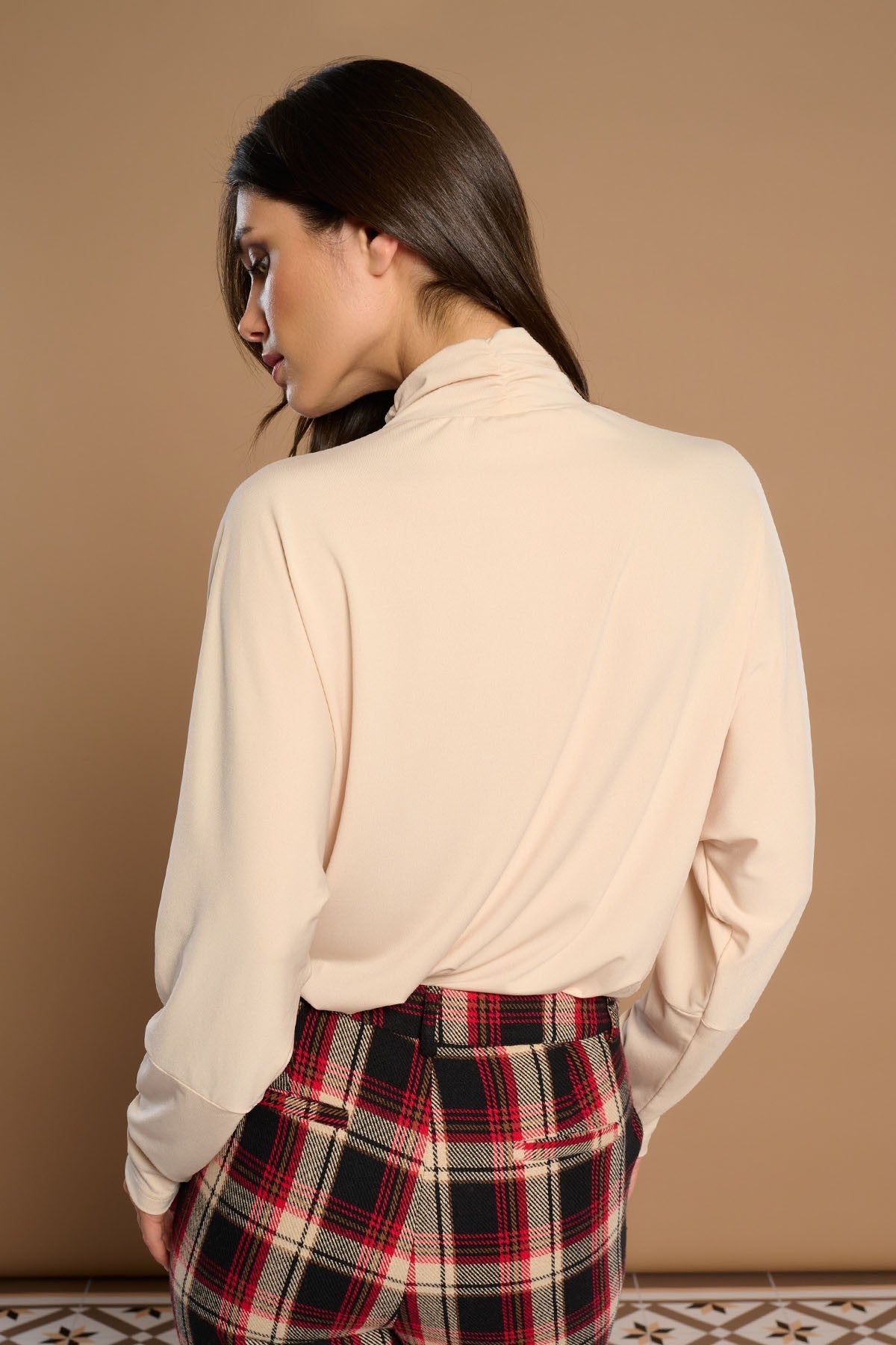 TOP BEATA BLANCO MINUETO